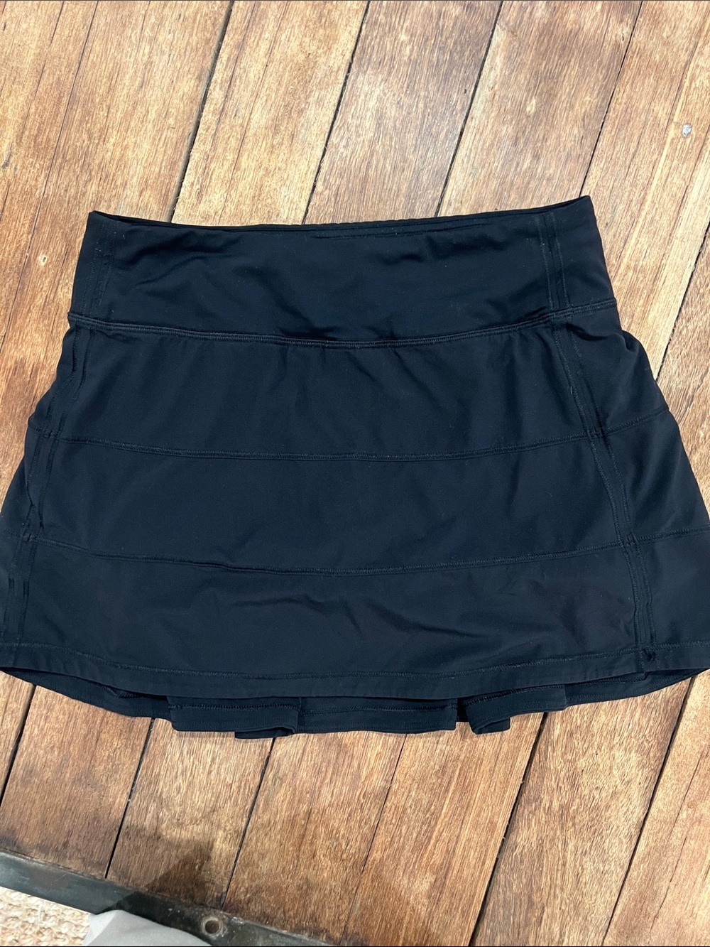 Lululemon pace rival skirt size 4